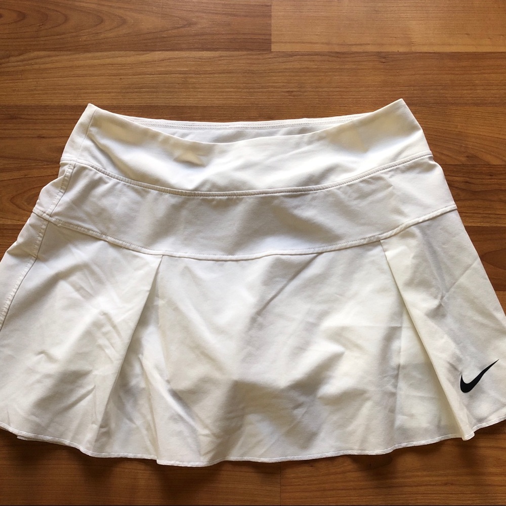 Nike tennis golf or running skirt